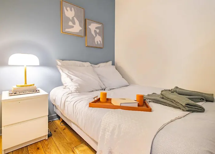 4 Guest Flat In Montorgueil